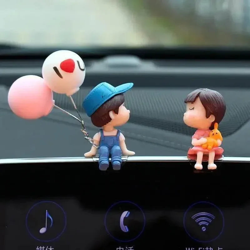 Soft Dashboard Figure – Couple Styles