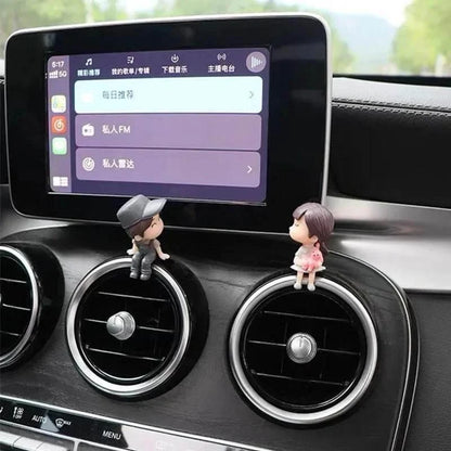 Soft Dashboard Figure – Couple Styles